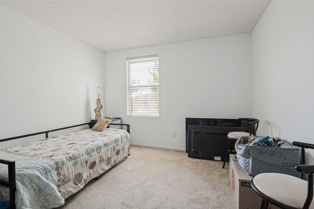 2120 W Grove Lane, Grand Prairie, TX 75052