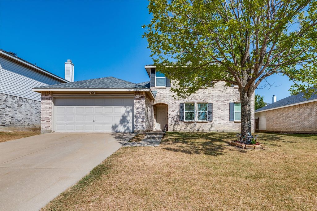 2120 W Grove Lane, Grand Prairie, TX 75052 — photo 2