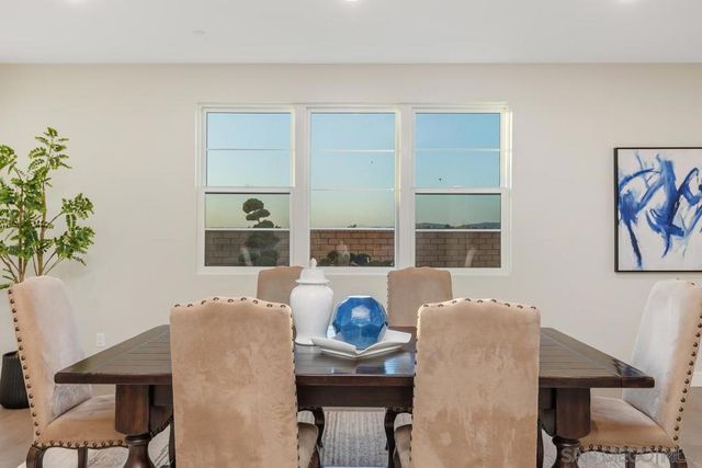 6418 Fischer Way, San Diego, CA 92130