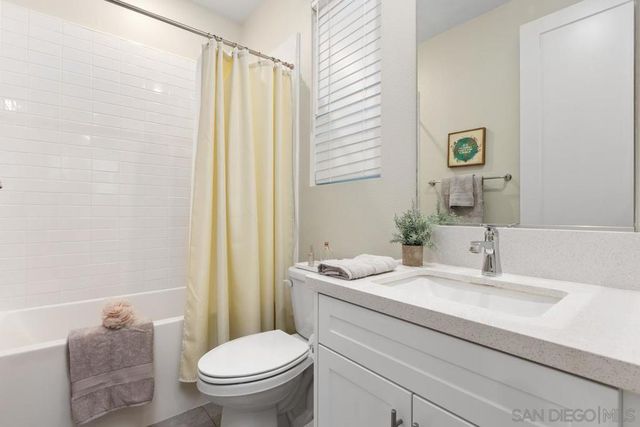 6418 Fischer Way, San Diego, CA 92130