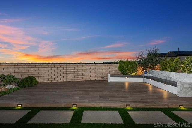 6418 Fischer Way, San Diego, CA 92130