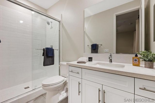 6418 Fischer Way, San Diego, CA 92130