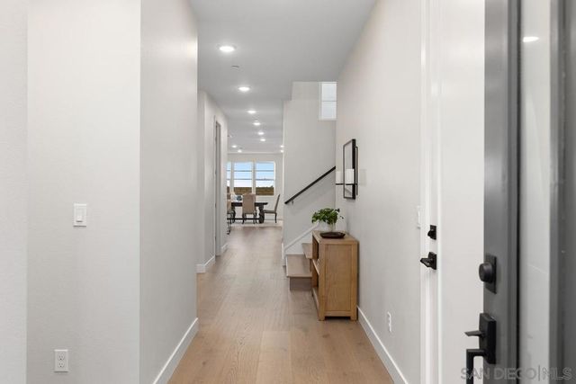 6418 Fischer Way, San Diego, CA 92130