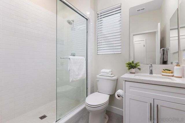 6418 Fischer Way, San Diego, CA 92130