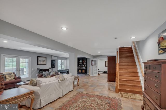 7804 MEADOWVALE TER, Gaithersburg, MD 20882