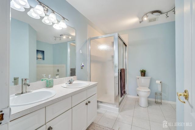 75 Jared Drive, North Brunswick, NJ 08902