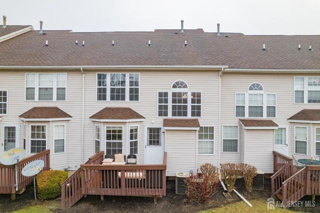 75 Jared Drive, North Brunswick, NJ 08902