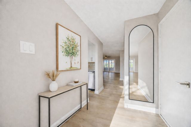 819 Shagbark Road, New Lenox, IL 60451