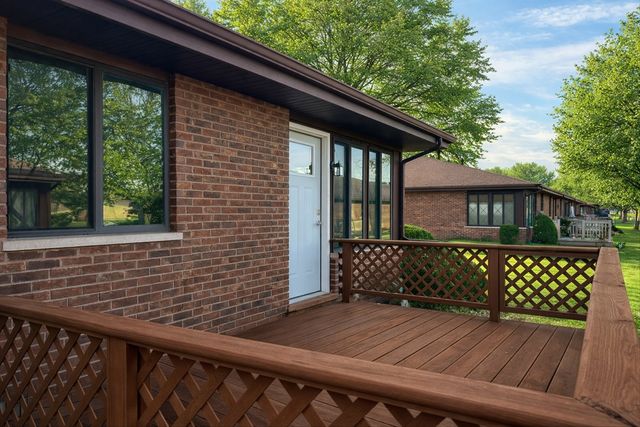 819 Shagbark Road, New Lenox, IL 60451