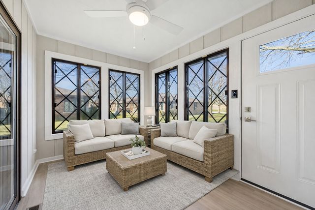 819 Shagbark Road, New Lenox, IL 60451