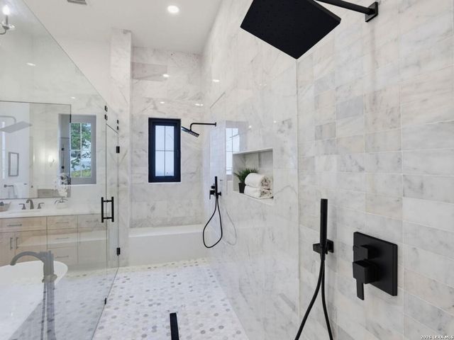 11006 NINA RDG, San Antonio, TX 78255