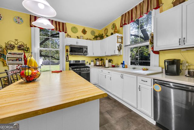 103 Liberty Hill Street, Milner, GA 30257