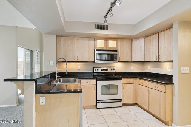 19637 N 49TH Avenue, Glendale, AZ 85308