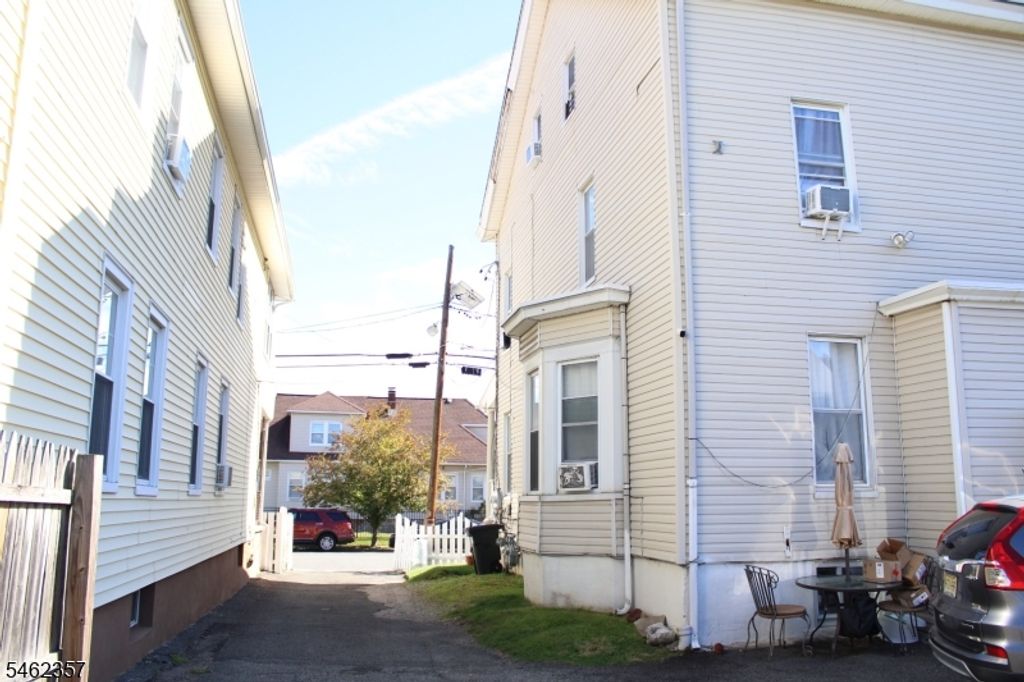 888 E 28Th St, Paterson City, NJ 07513 — photo 3