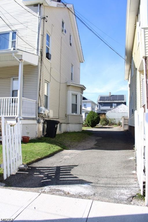 888 E 28Th St, Paterson City, NJ 07513 — photo 5