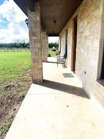 287 COUNTY ROAD 450, Alice, TX 78332