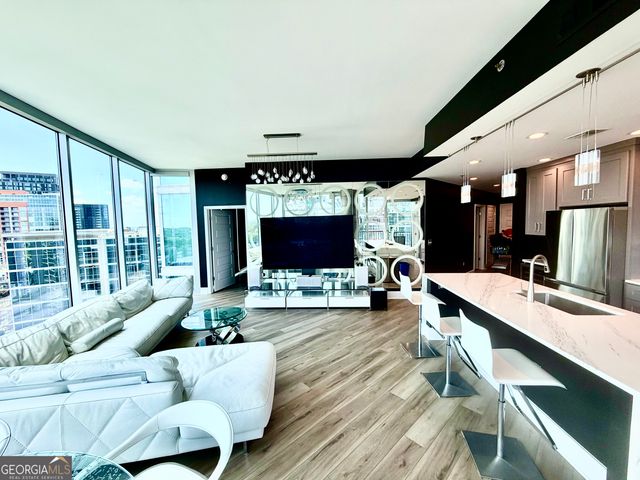 1080 Peachtree Street NE 2110, Atlanta, GA 30309