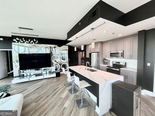 1080 Peachtree Street NE 2110, Atlanta, GA 30309