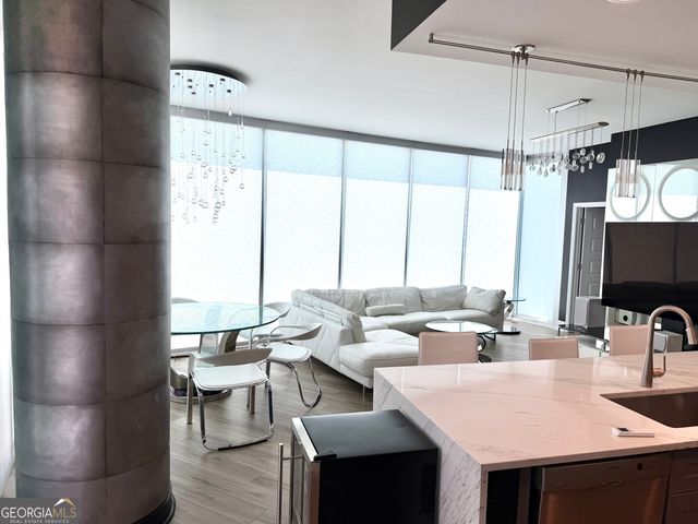 1080 Peachtree Street NE 2110, Atlanta, GA 30309