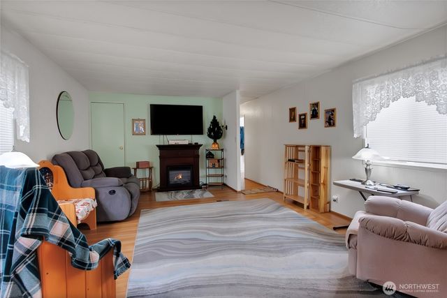 24125 88th Avenue E, Graham, WA 98338