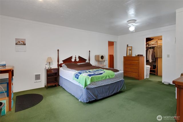 24125 88th Avenue E, Graham, WA 98338