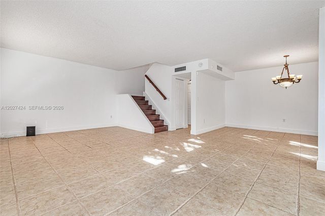 4700 SW 67th Ave P8, Miami, FL 33155