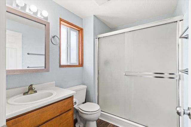 108 Shadow Wood Court, Central Point, OR 97502