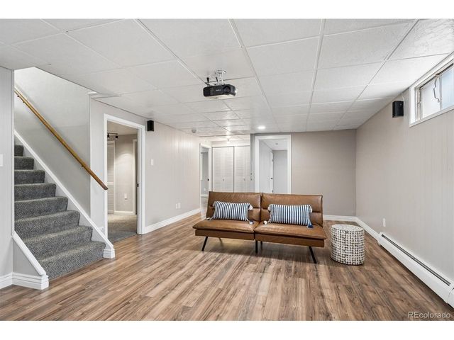 1235 S Chase St, Lakewood, CO 80232