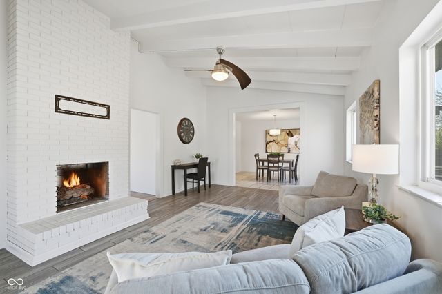 9047 Holliday Drive, Indianapolis, IN 46260