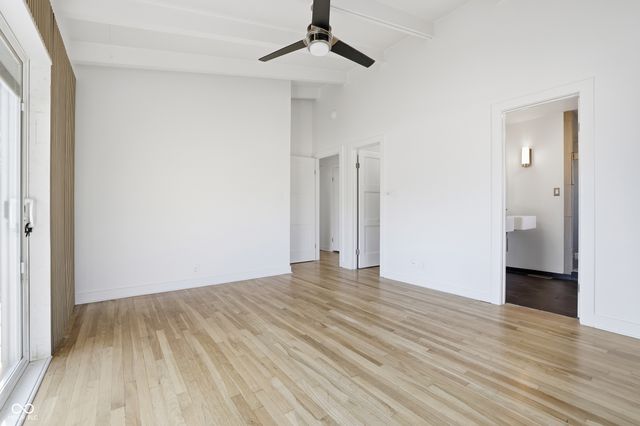 9047 Holliday Drive, Indianapolis, IN 46260