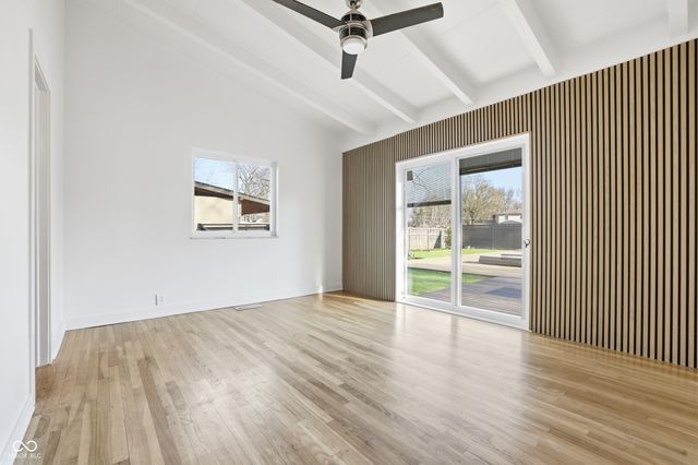 9047 Holliday Drive, Indianapolis, IN 46260