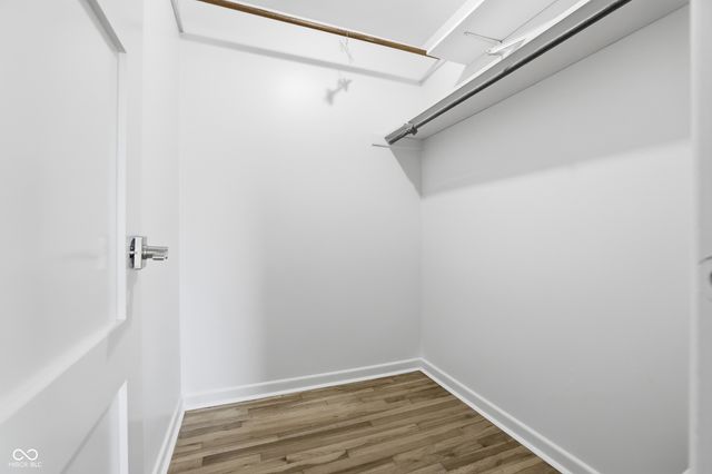 9047 Holliday Drive, Indianapolis, IN 46260