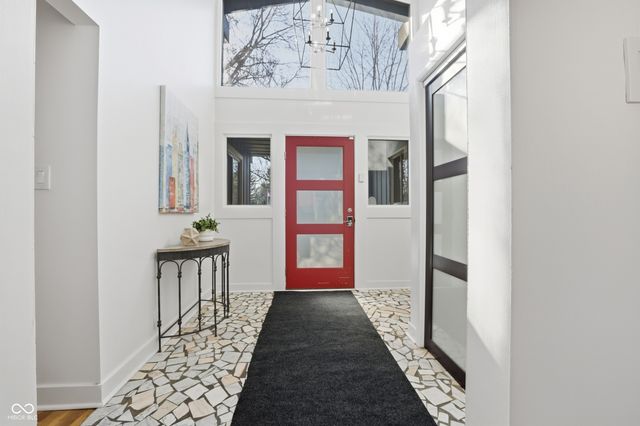 9047 Holliday Drive, Indianapolis, IN 46260