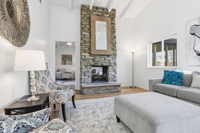 9047 Holliday Drive, Indianapolis, IN 46260