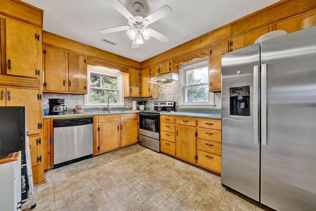 5539 Darby RD, Roanoke, VA 24012