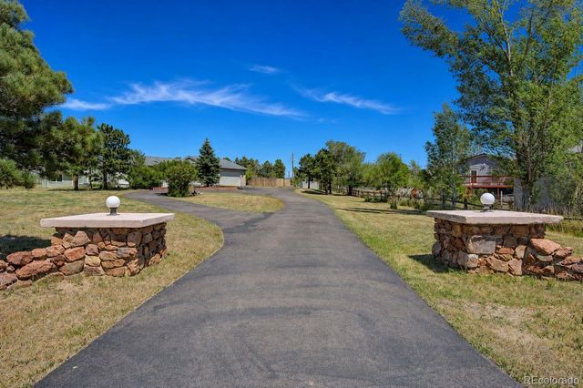 19155 Spring Valley Road, Monument, CO 80132