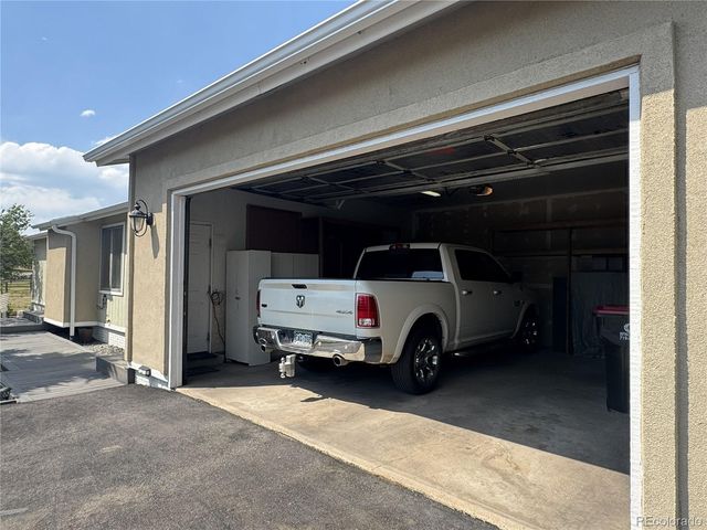 19155 Spring Valley Road, Monument, CO 80132