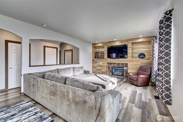 6810 36th Street NE, Marysville, WA 98270