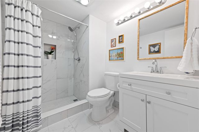 9420 S Hollybrook Lake Drive 109, Pembroke Pines, FL 33025
