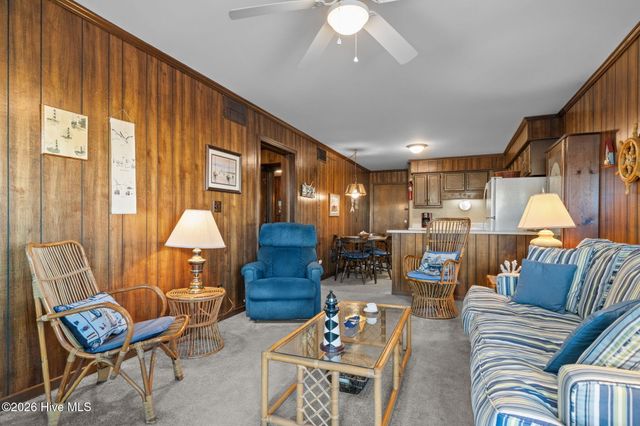 301 E Commerce Way Road 107, Atlantic Beach, NC 28512