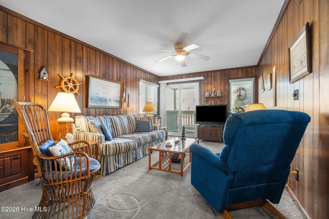 301 E Commerce Way Road 107, Atlantic Beach, NC 28512