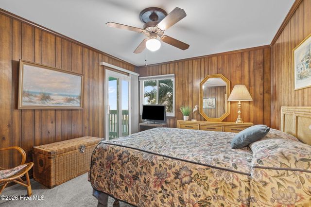 301 E Commerce Way Road 107, Atlantic Beach, NC 28512