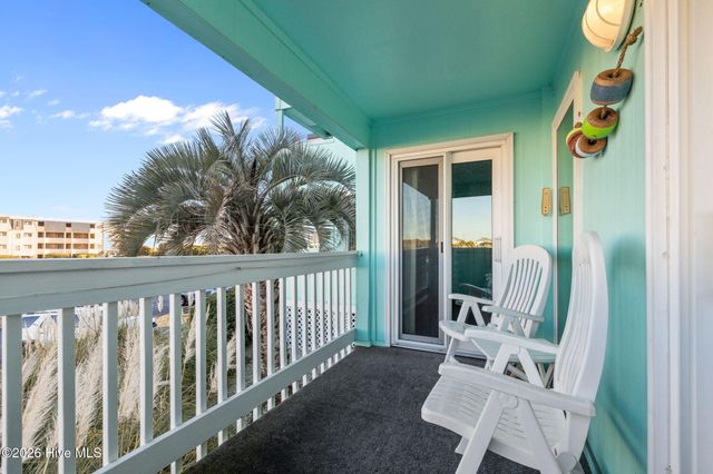 301 E Commerce Way Road 107, Atlantic Beach, NC 28512