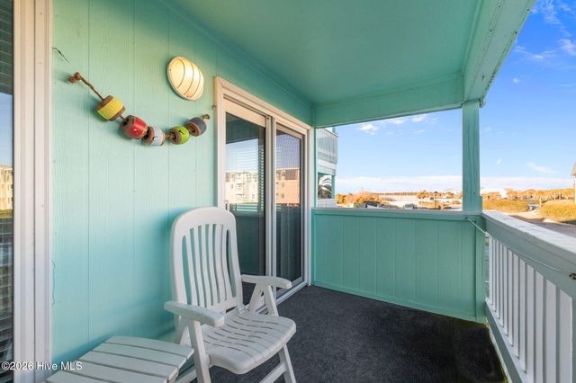 301 E Commerce Way Road 107, Atlantic Beach, NC 28512