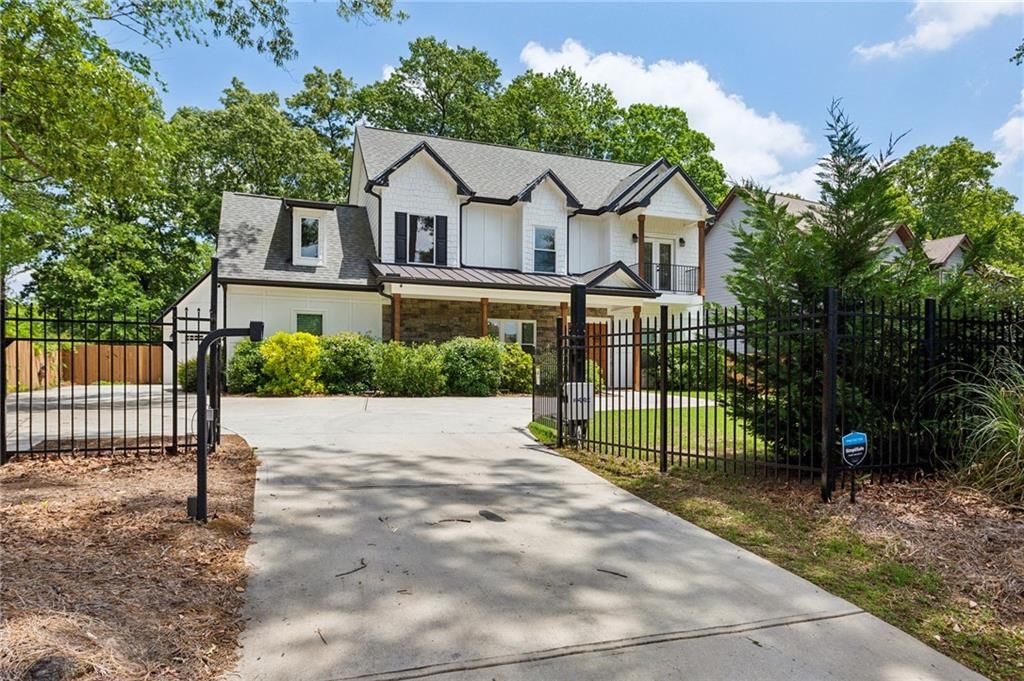 2721 Old Concord SE Road, Smyrna, GA 30082