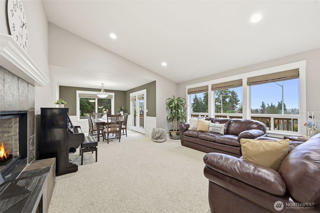 17206 34th Place W, Lynnwood, WA 98037