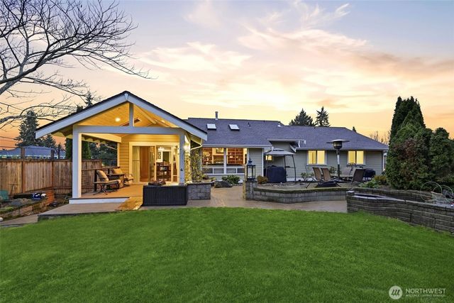 17206 34th Place W, Lynnwood, WA 98037