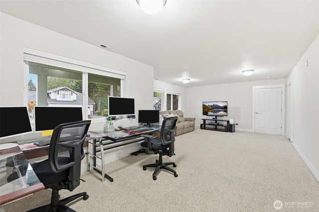 17206 34th Place W, Lynnwood, WA 98037