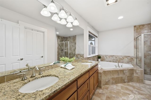 17206 34th Place W, Lynnwood, WA 98037