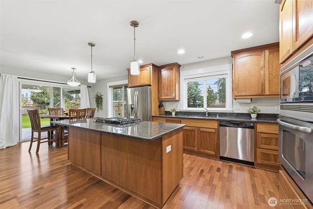 17206 34th Place W, Lynnwood, WA 98037